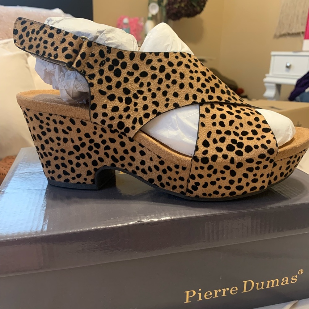 Pierre Dumas Cheetah Wedge